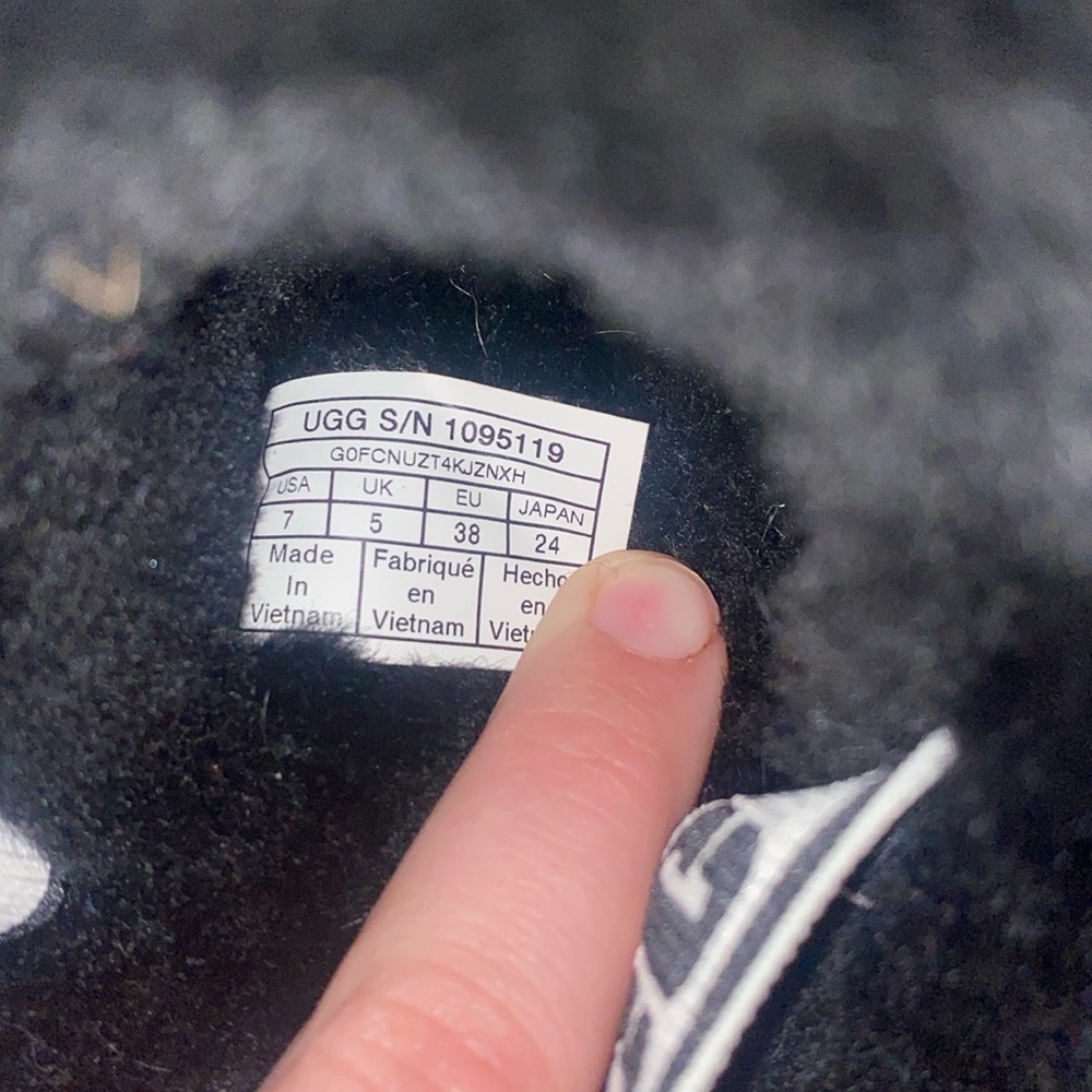 Ugg Fuzzy Slipper Slides - image 4